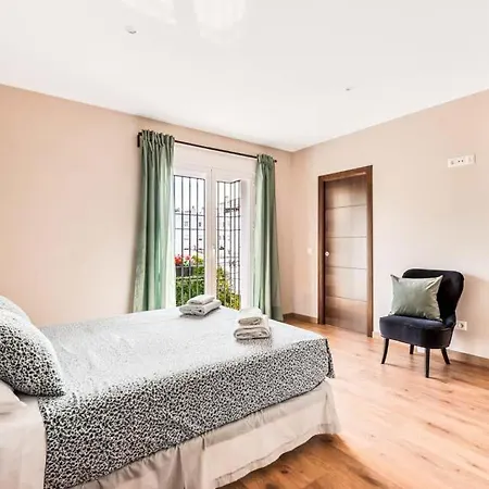 Sleeps 6 With Pool Air Con And Wifi Villa *