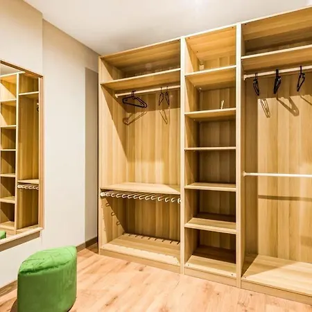 Sleeps 6 With Pool Air Con And Wifi Villa *